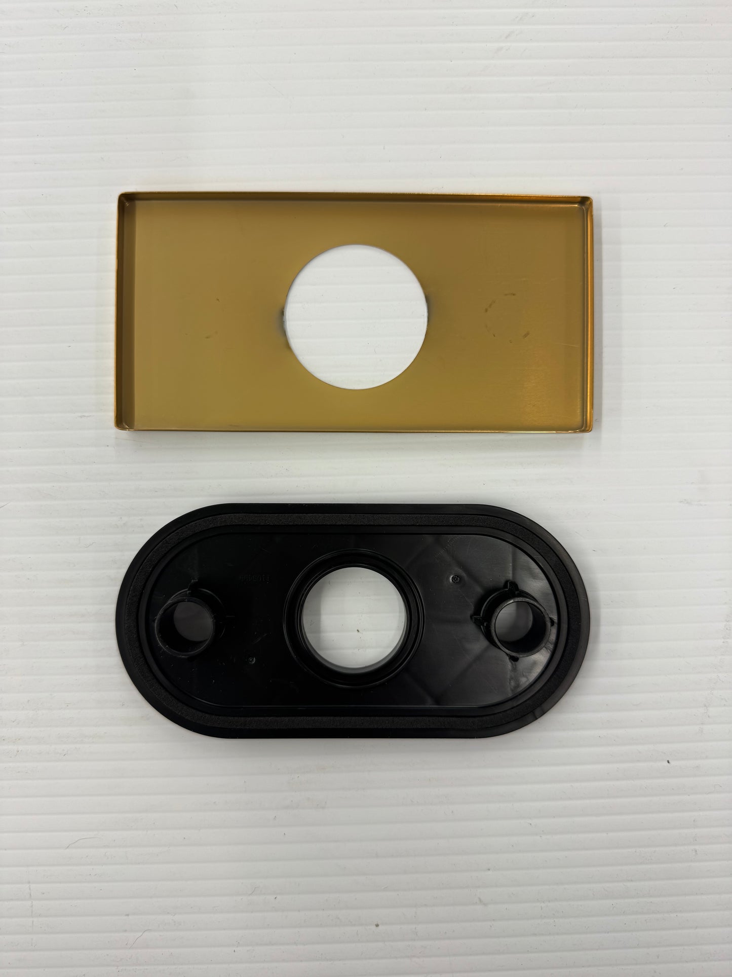 4” Escutcheon, Square in Vibrant Brushed Moderne Brass