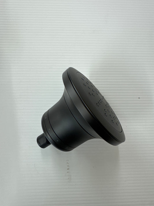 Cinq Round 1-Spray Filtered Showerhead with 1.75 GPM 5.5 in., Wall Mount Fixed in Matte Black