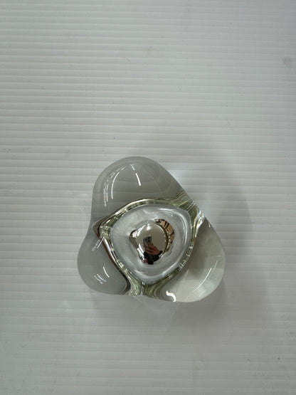 Landshapes Triangular cabinet knob